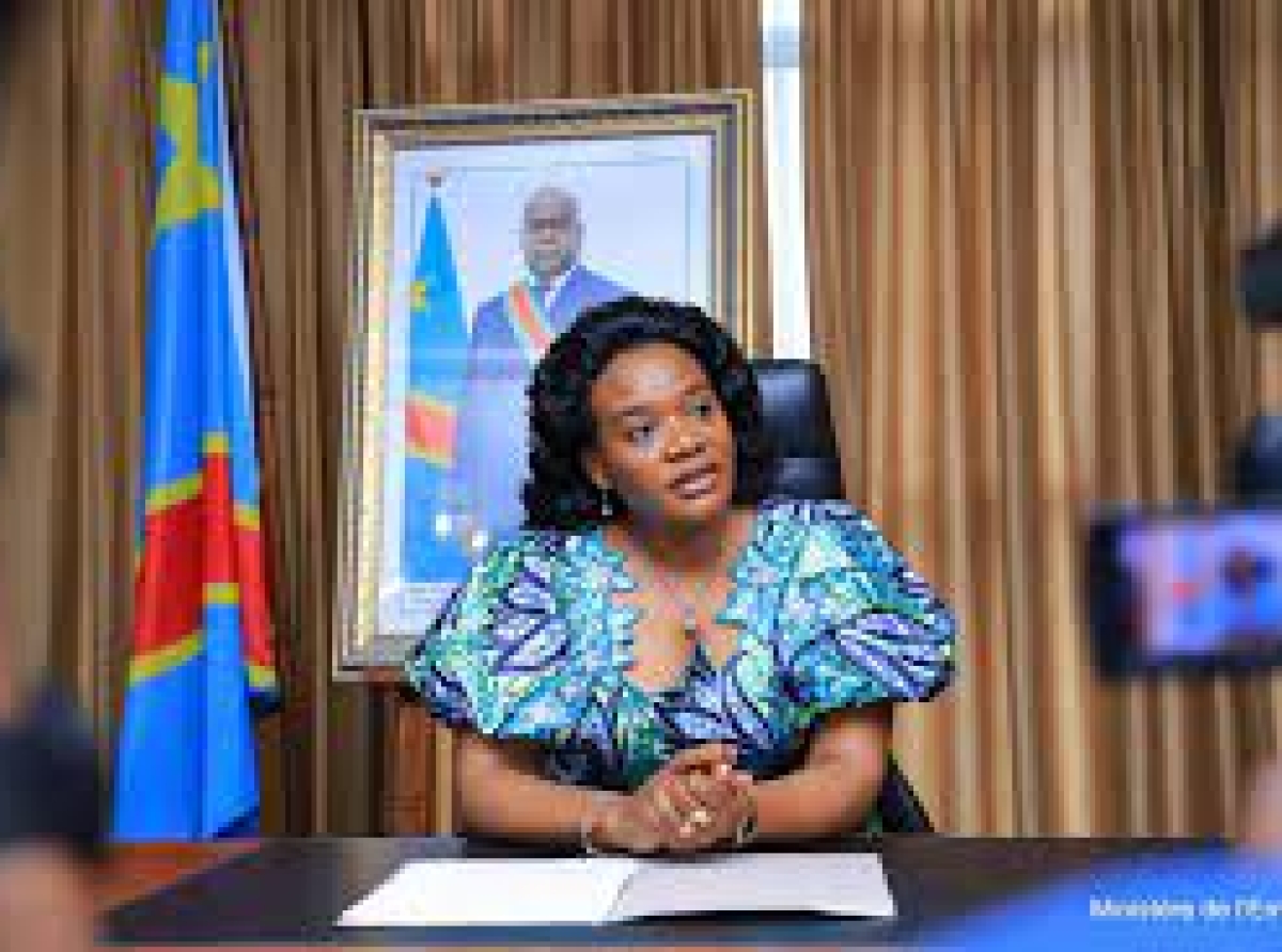 Ministère de l’ETPS, Claudine Ndusi nomme M. Mboma  Mayuku Jean-Paul en qualité d’Inspecteur Général du Travail